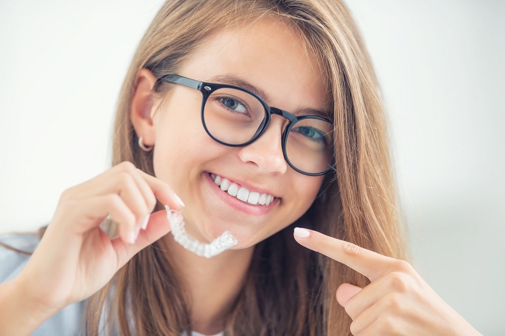 What can Invisalign fix -- and what it can't
